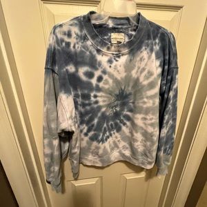 American Eagle Tie Dye oversized Sweatshirt.